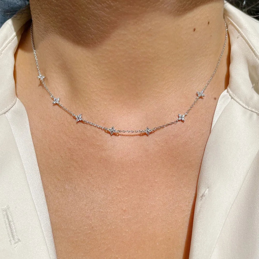 Collier de antique